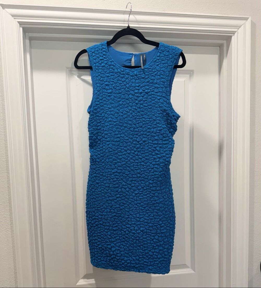 By Anthropologie Blue Popcorn Textured Mini Dress Short Sleeve Size Medium Petit